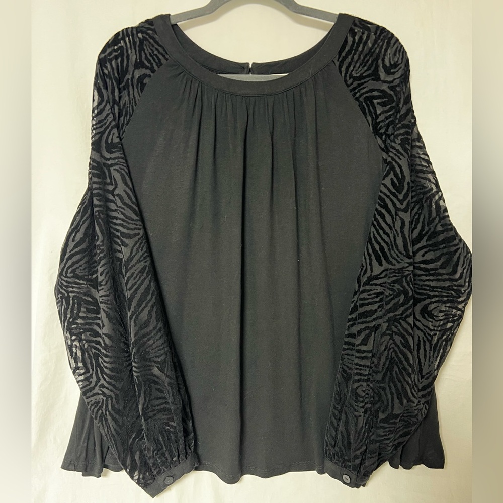 Zac & Rachel Black Blouse with Textured Sleeves